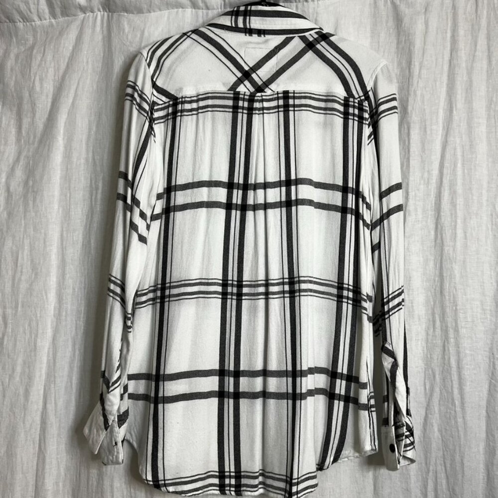 Rails Size M White And Black Flannel - image 3